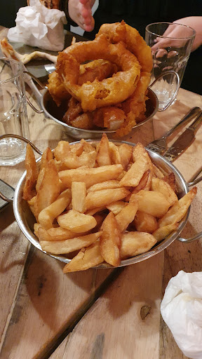 Photo of Balagan - 47 Shenley Rd, Borehamwood WD6 1AE